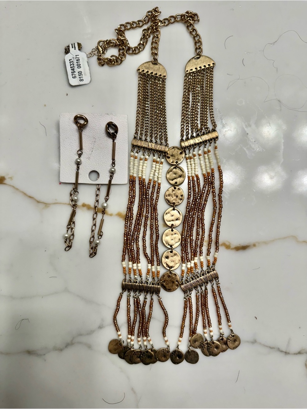 Free people neck set.brand new bronze color.